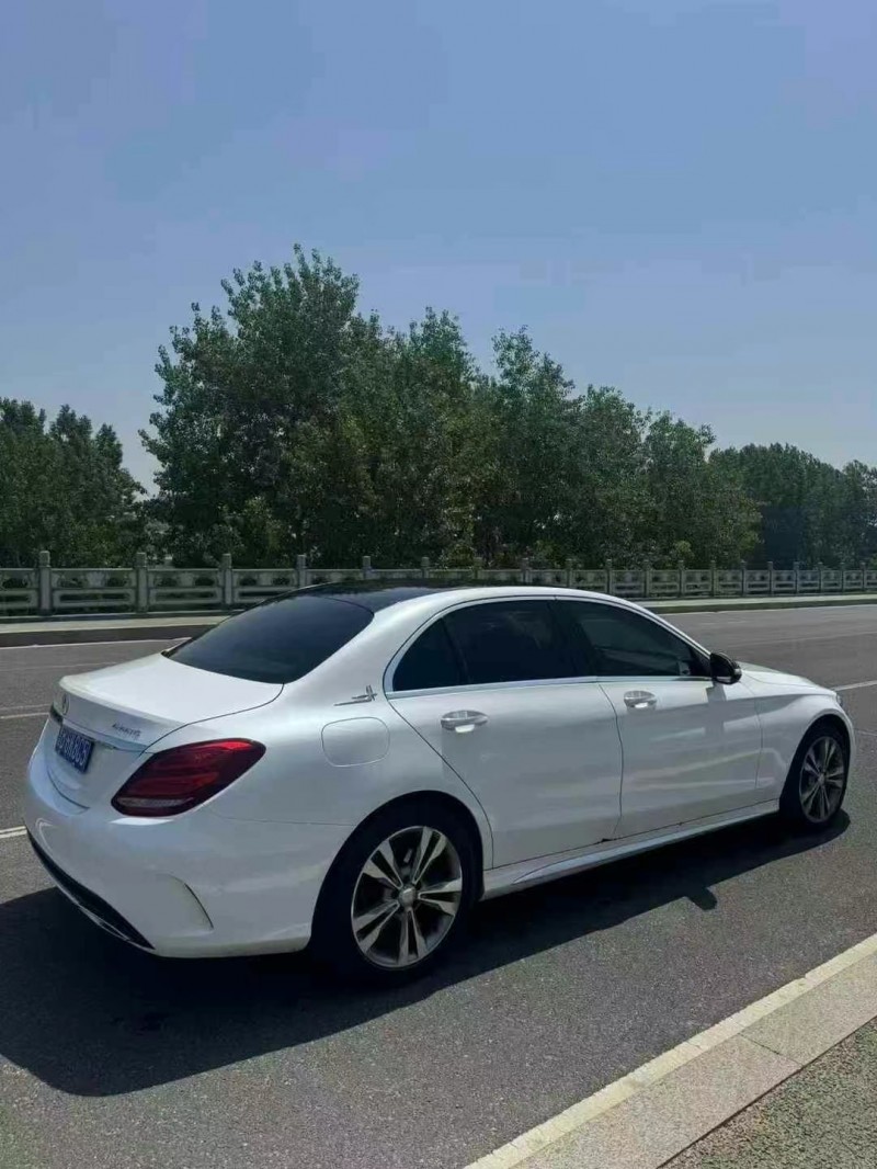 16年烟台奔驰C