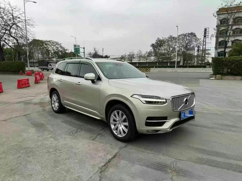 18年佛山沃尔沃XC90
