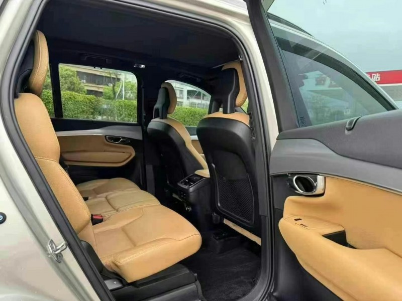 18年佛山沃尔沃XC90