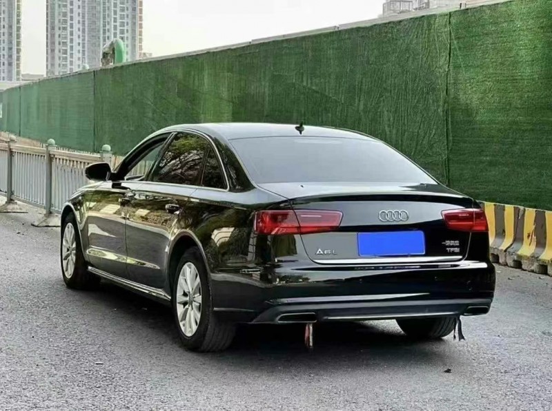 17年潍坊奥迪A6L