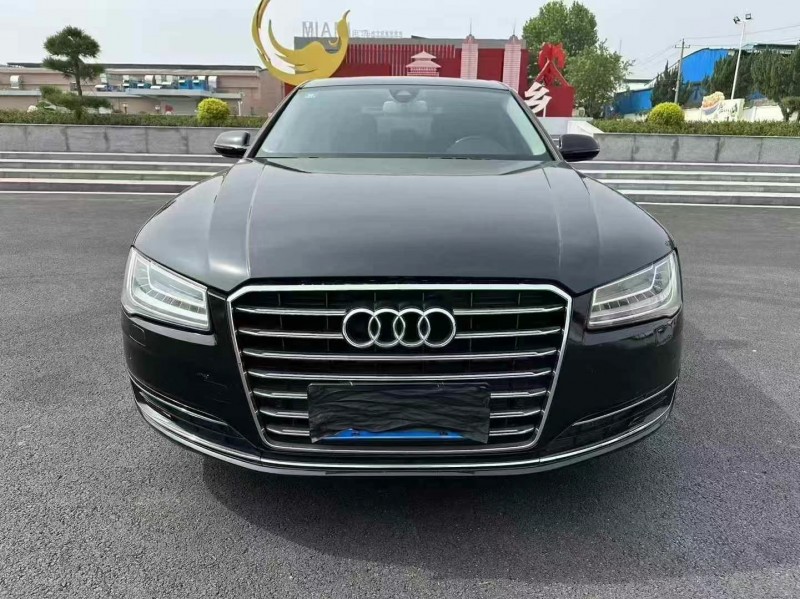 18年南通奥迪A8L