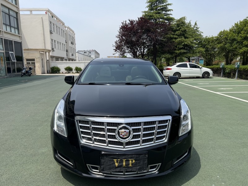 14年盐城凯迪拉克XTS