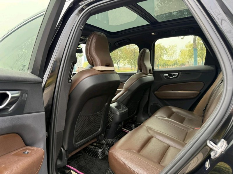 20年盐城沃尔沃XC60