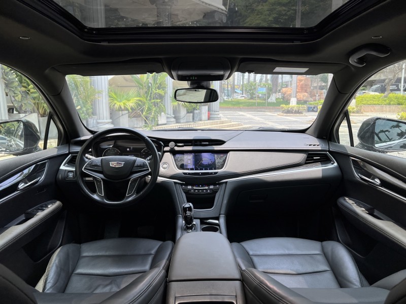20年东莞市凯迪拉克XT5