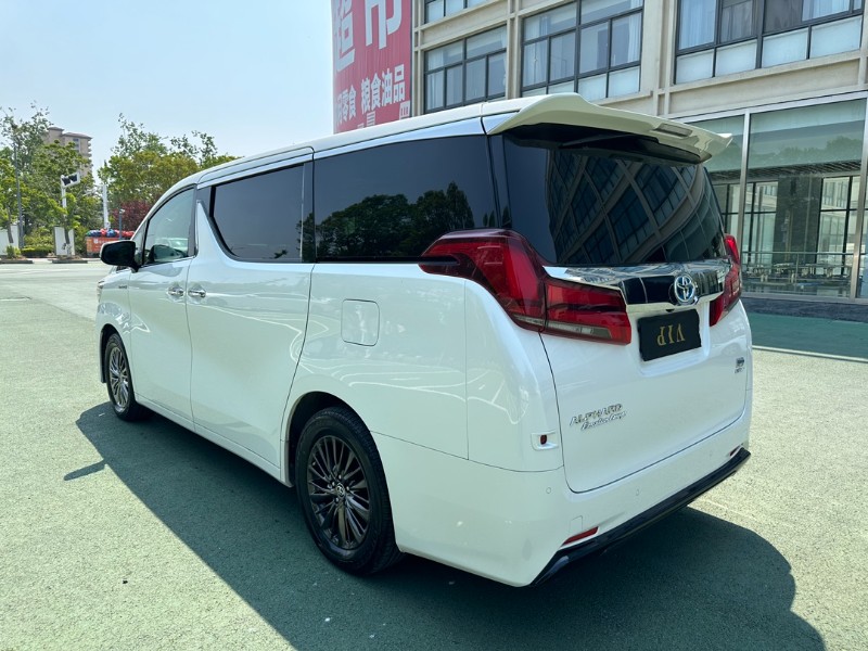 21年盐城丰田埃尔法
