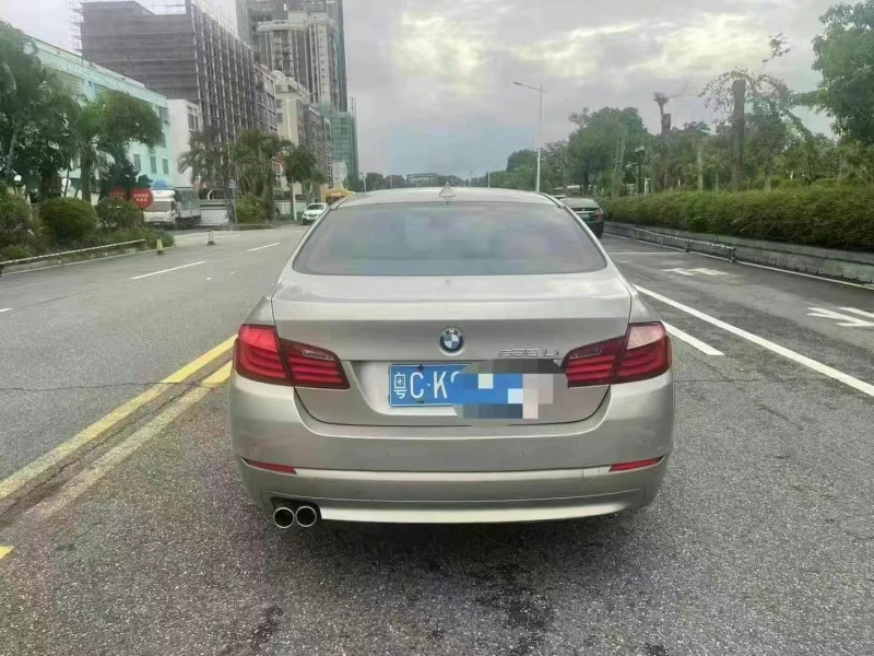 13年江门宝马5系