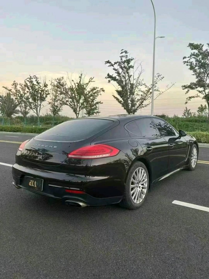 14年徐州保时捷帕拉梅拉