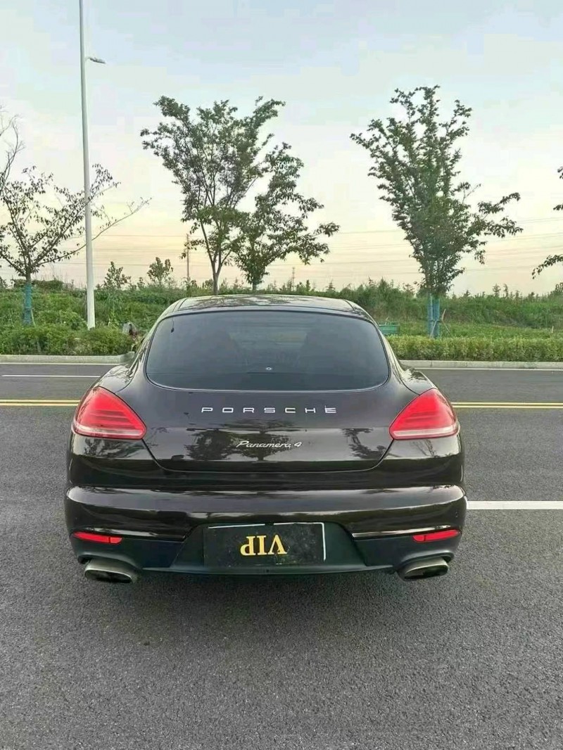14年徐州保时捷帕拉梅拉