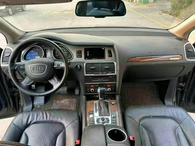 13年徐州奥迪Q7