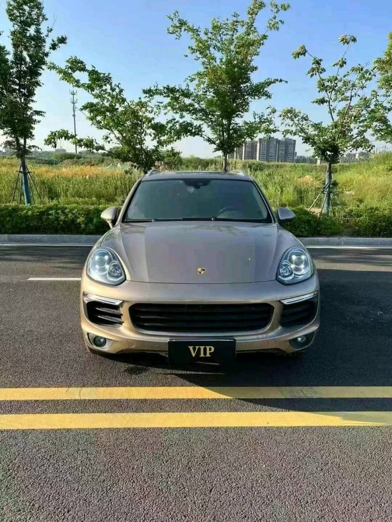 15年徐州保时捷卡宴