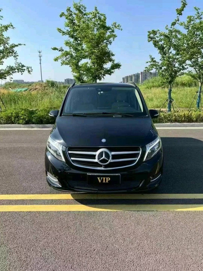 16年徐州奔驰V