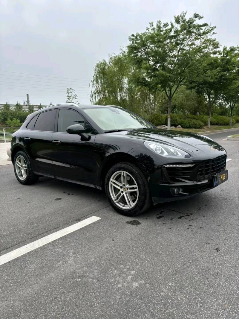 17年徐州保时捷Macan