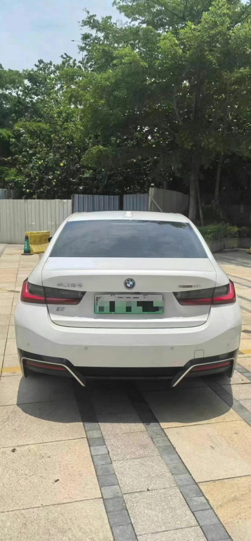 23年莆田宝马i3