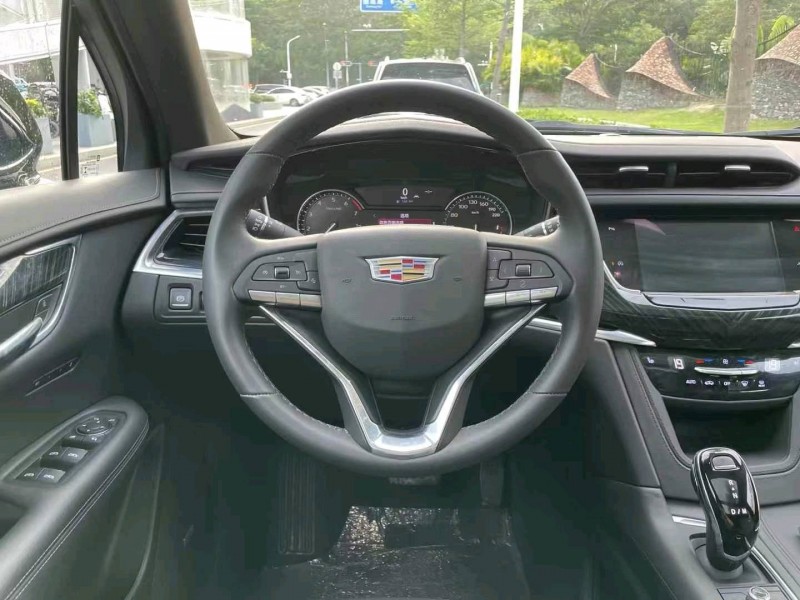 22年广州凯迪拉克XT6