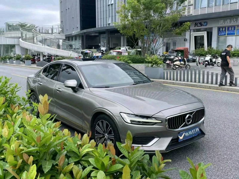 22年广州沃尔沃S60L