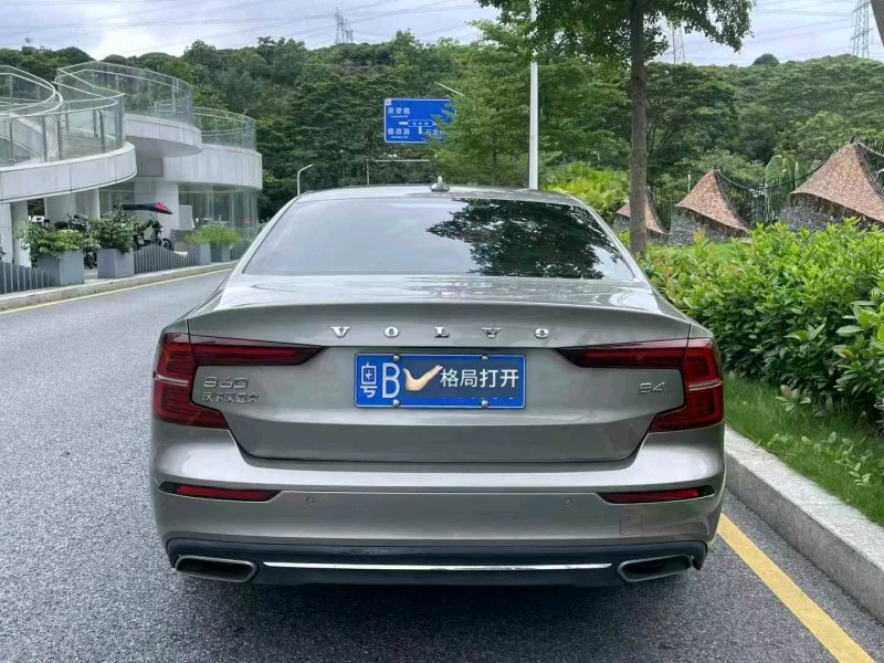 22年广州沃尔沃S60L