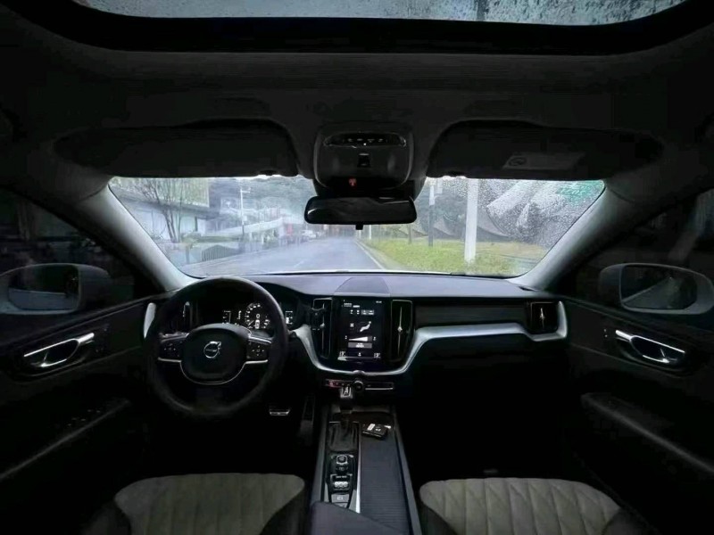 19年广州沃尔沃XC60