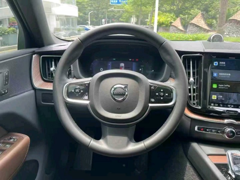 23年广州沃尔沃XC60