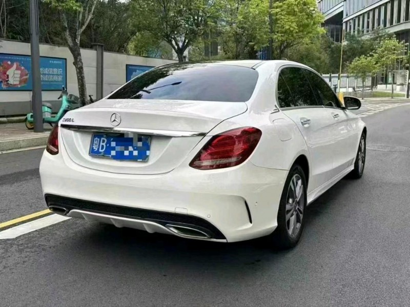 17年广州奔驰C
