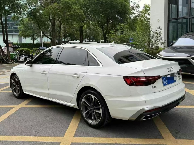 23年深圳奥迪A4L