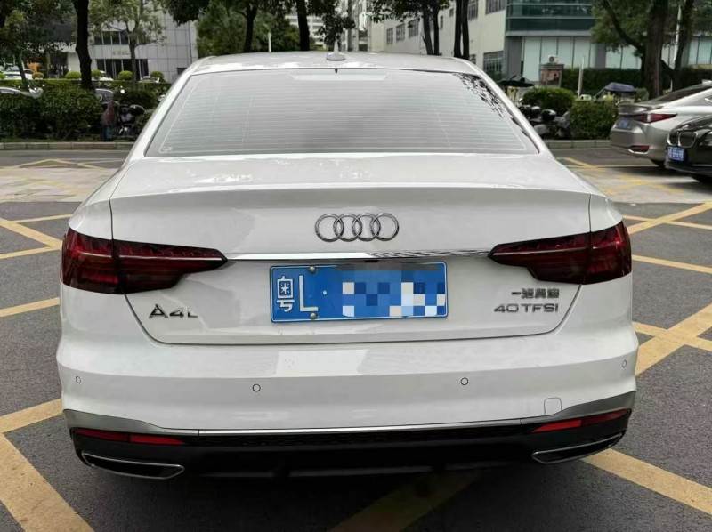 23年深圳奥迪A4L