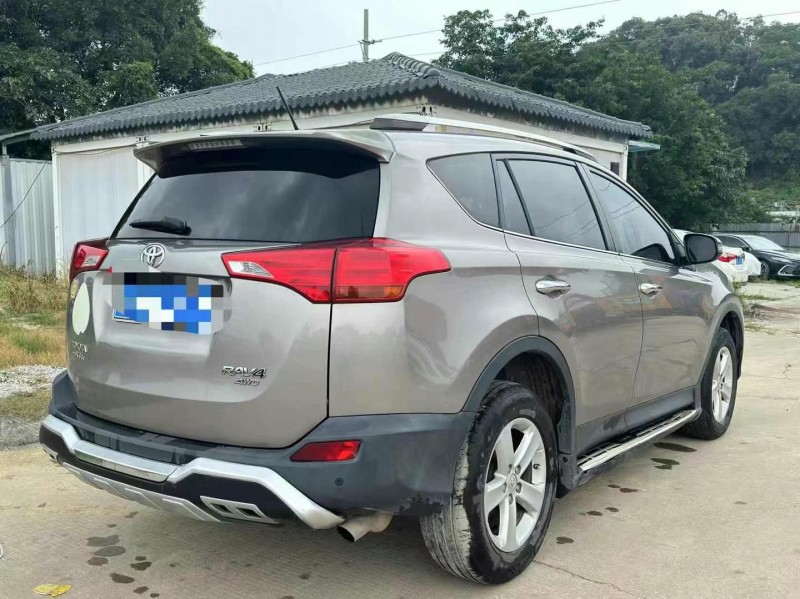 14年广州丰田RAV4荣放