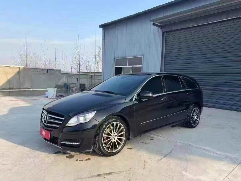 16年枣庄奔驰R