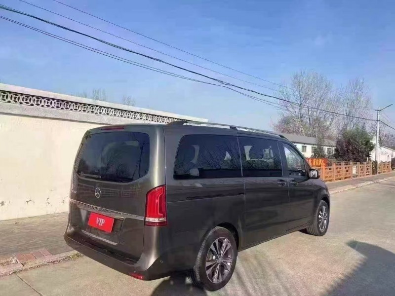 18年枣庄奔驰V