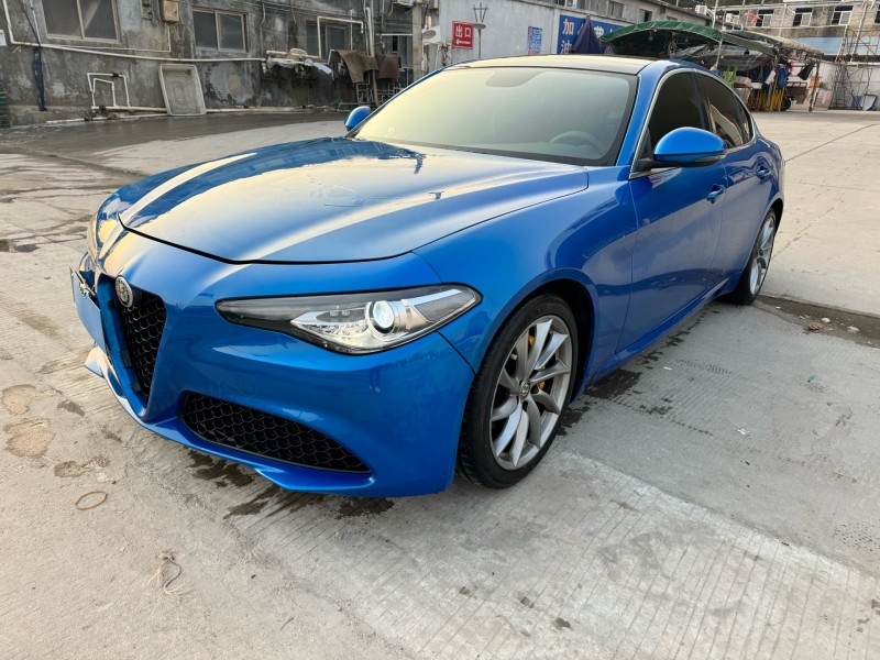19年潮州阿尔法·罗密欧Giulia