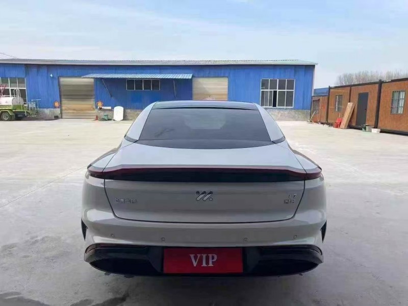 24年乌鲁木齐智己L7