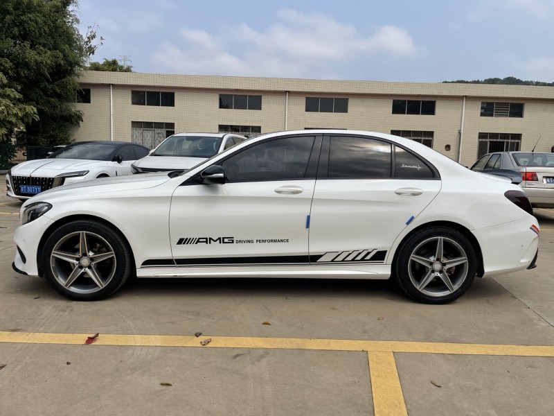 16年中山市奔驰C