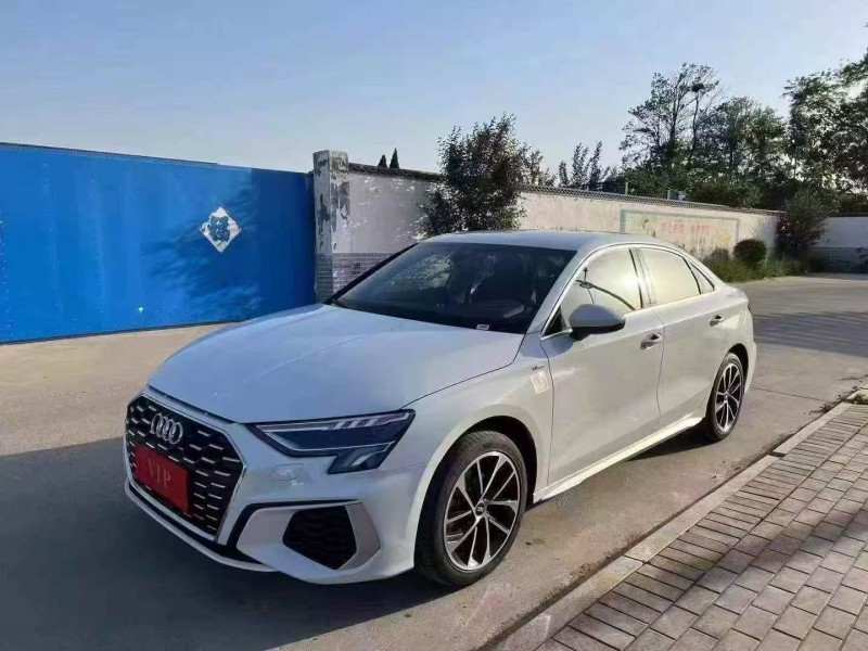 24年乌鲁木齐奥迪A3