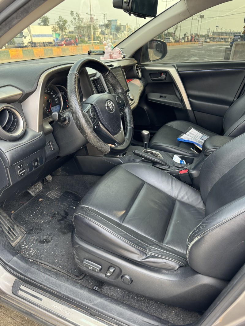 15年潮州丰田RAV4荣放