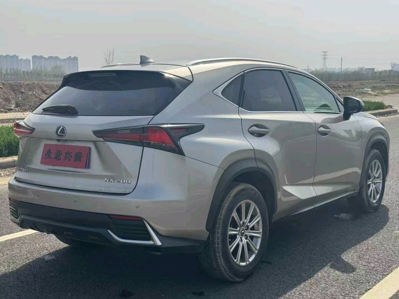 19年郑州雷克萨斯NX