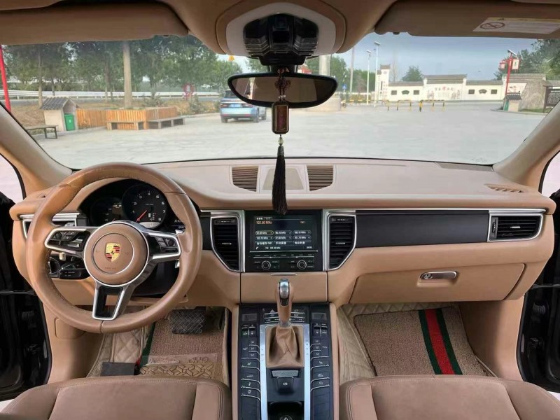 15年徐州保时捷Macan
