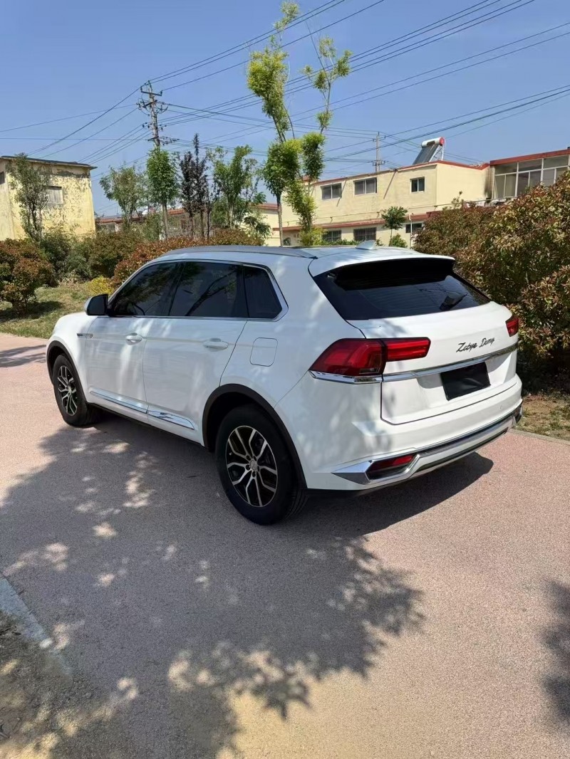 19年枣庄众泰大迈X7