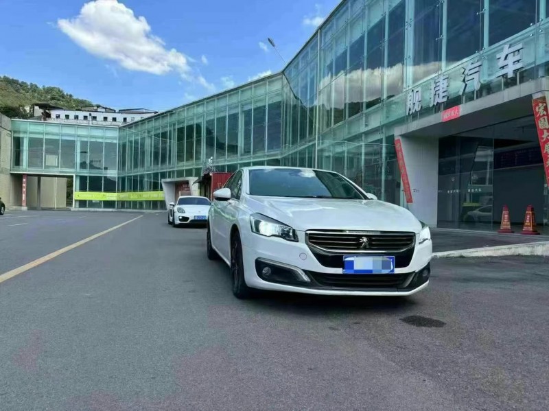 18年重庆市标致508