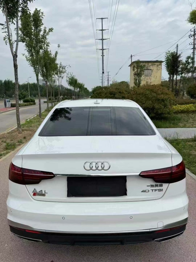 22年枣庄奥迪A4L