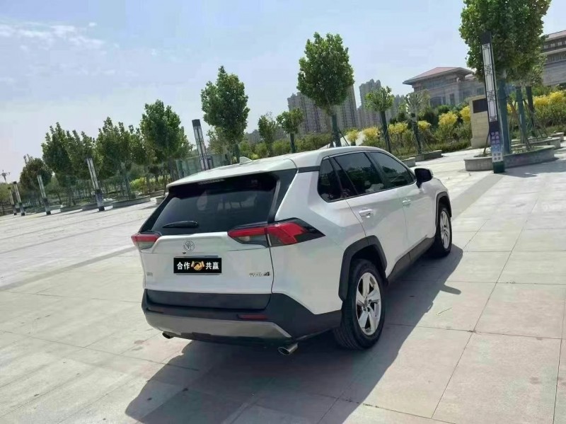 20年张家口丰田RAV4
