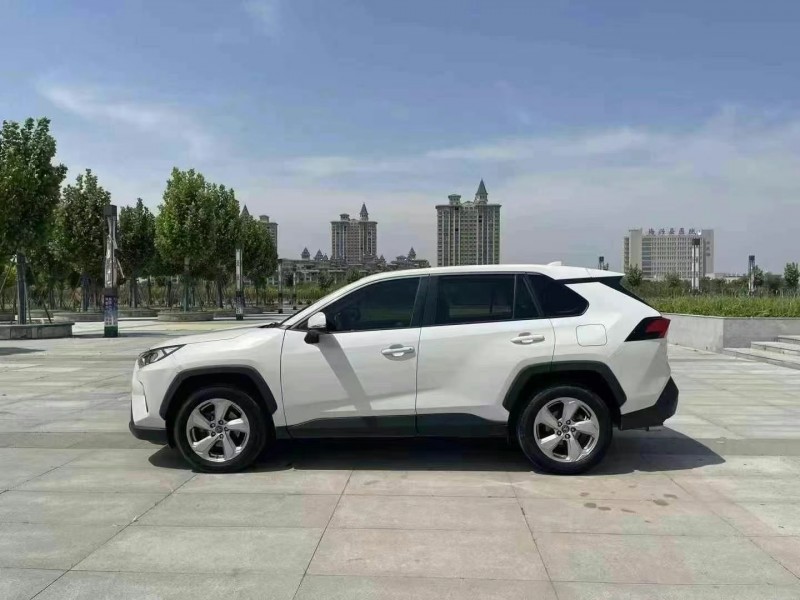 20年张家口丰田RAV4