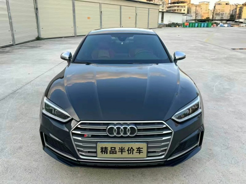 19年南宁奥迪S5