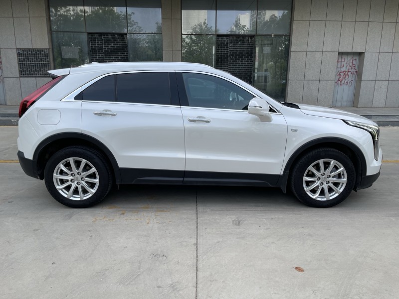 21年济宁凯迪拉克XT4