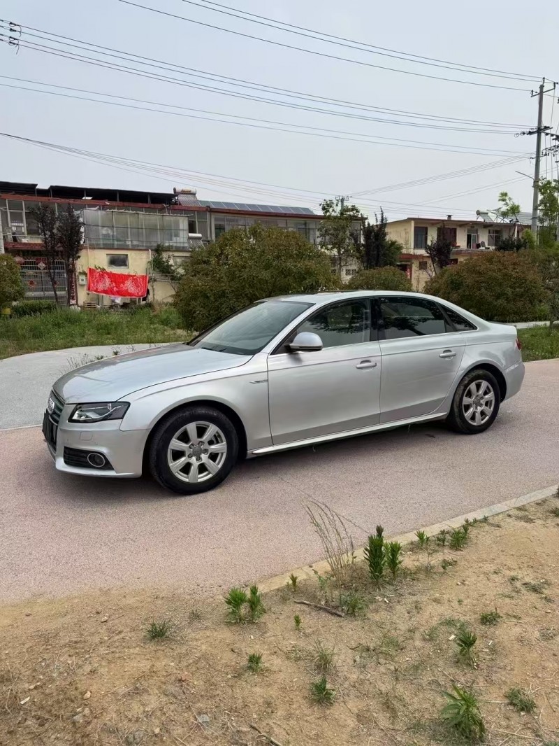 12年枣庄奥迪A4L