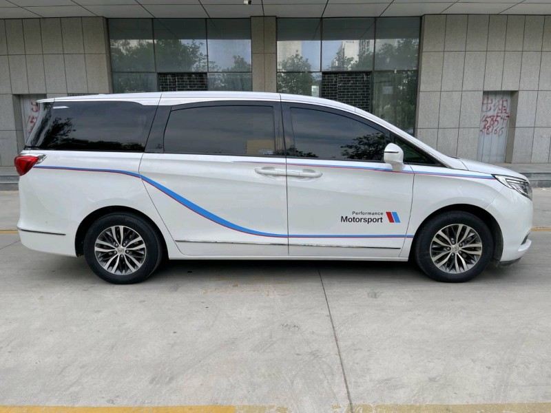 20年济宁别克GL8