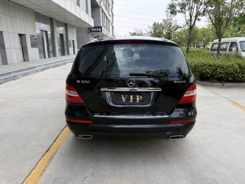 17年济宁奔驰R