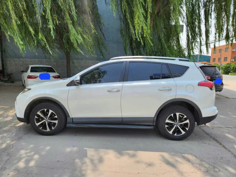 18年保定丰田RAV4