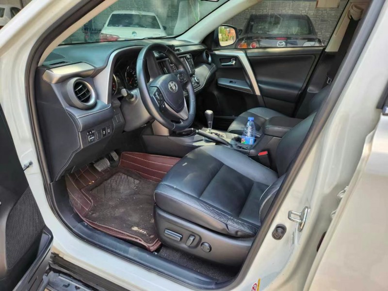 18年保定丰田RAV4
