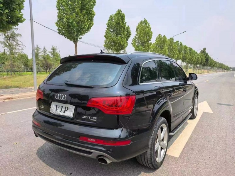 15年郑州奥迪Q7