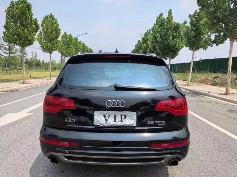 15年郑州奥迪Q7