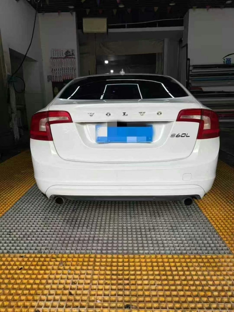 17年宜春沃尔沃S60L